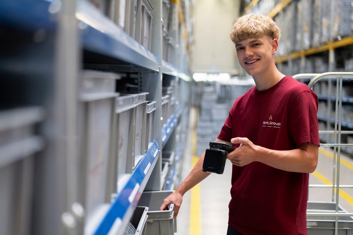 career-apprenticeship_01.jpg